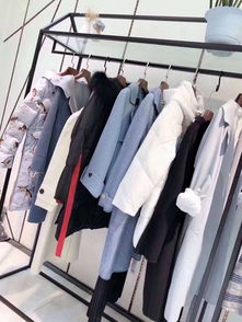 女裝批發,分享5點服裝店進貨技巧,教你拿到流行爆款