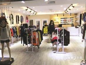 廣東深圳新港灣服裝批發(fā)城 時尚潮流與商業(yè)機(jī)遇的交匯點(diǎn)